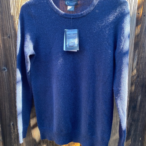 C by Bloomingdales cashmere sweater - Picture 2 of 9